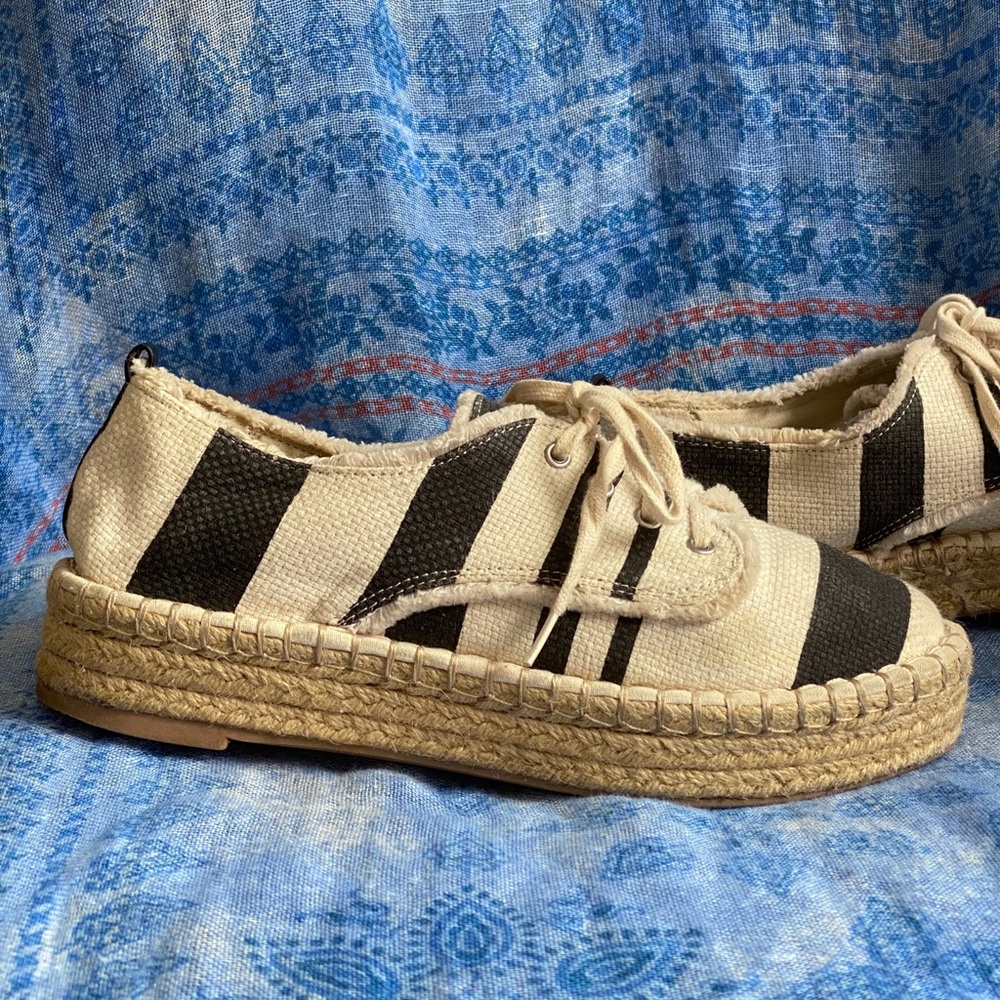 SOLD DV Platform Frayed Striped Espadrille Shoes - Picture 4 of 15